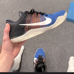 NIKE Kobe 11 ‘Black History Month’ Size 13 US